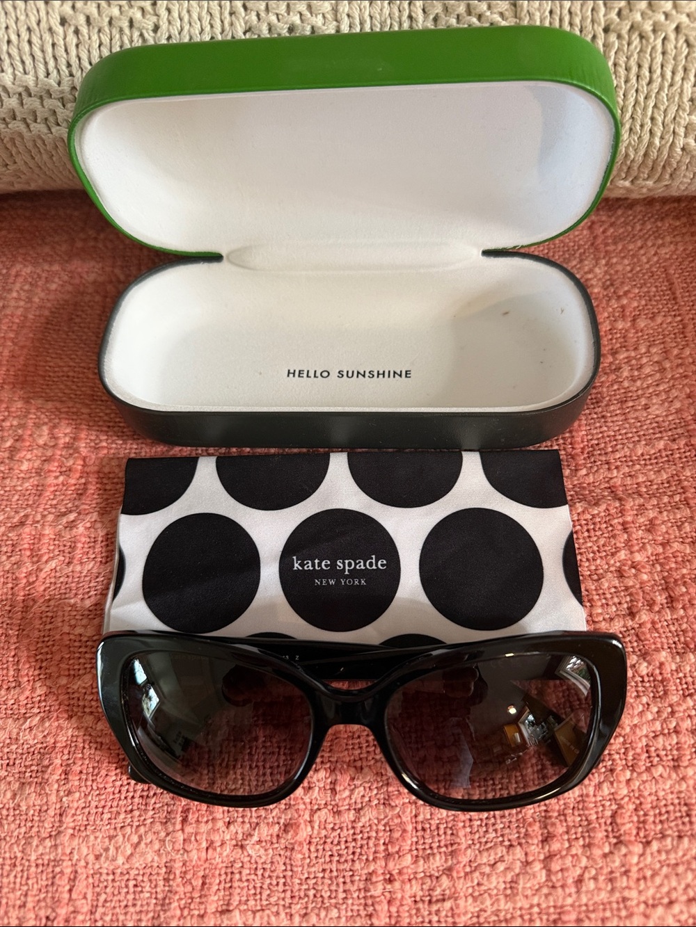KATE ♠️ SPADE black women's Cat3 sunglasses Hard case and cleaning cloth